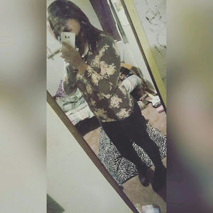 Meet your Posher, Elva